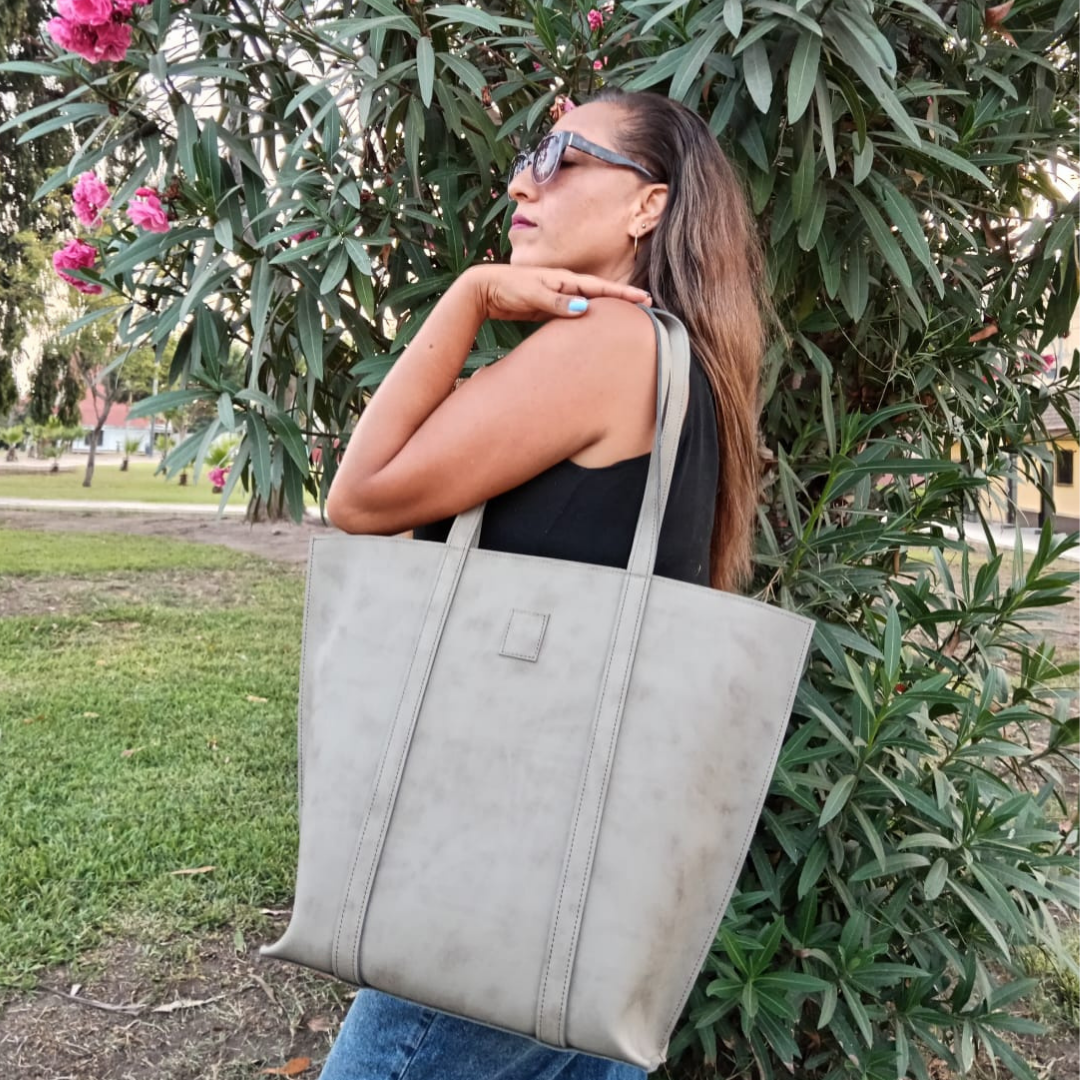 Maxi Tote